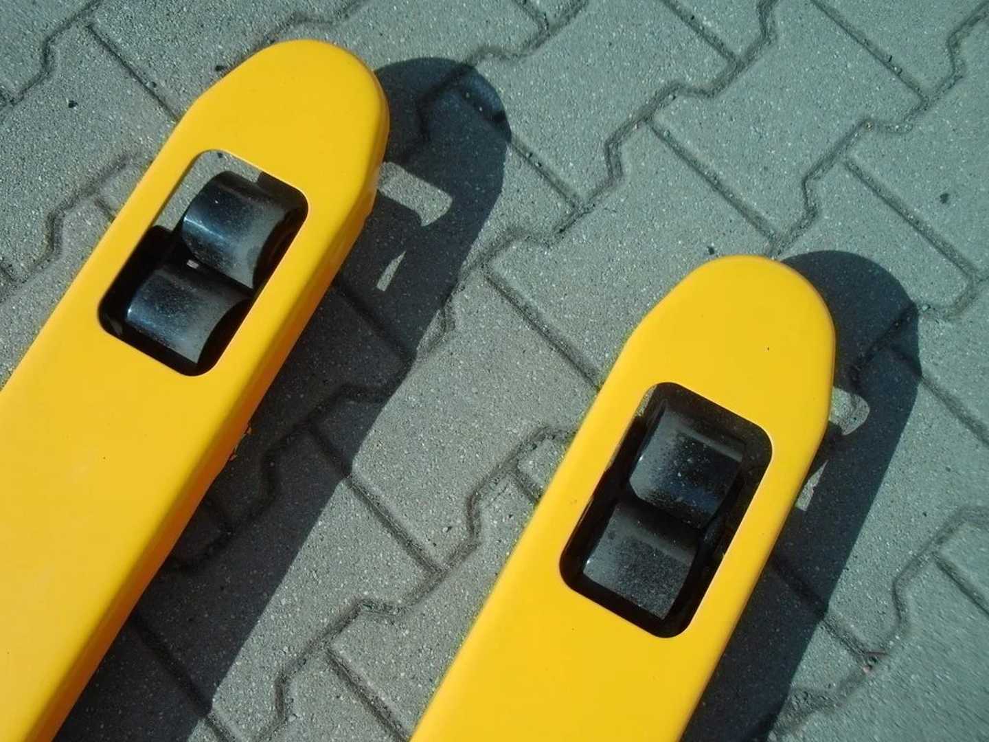 Used Forklift Other TRP0007 Žemo kėlimo krautuvas su grąžulu (Image 5)