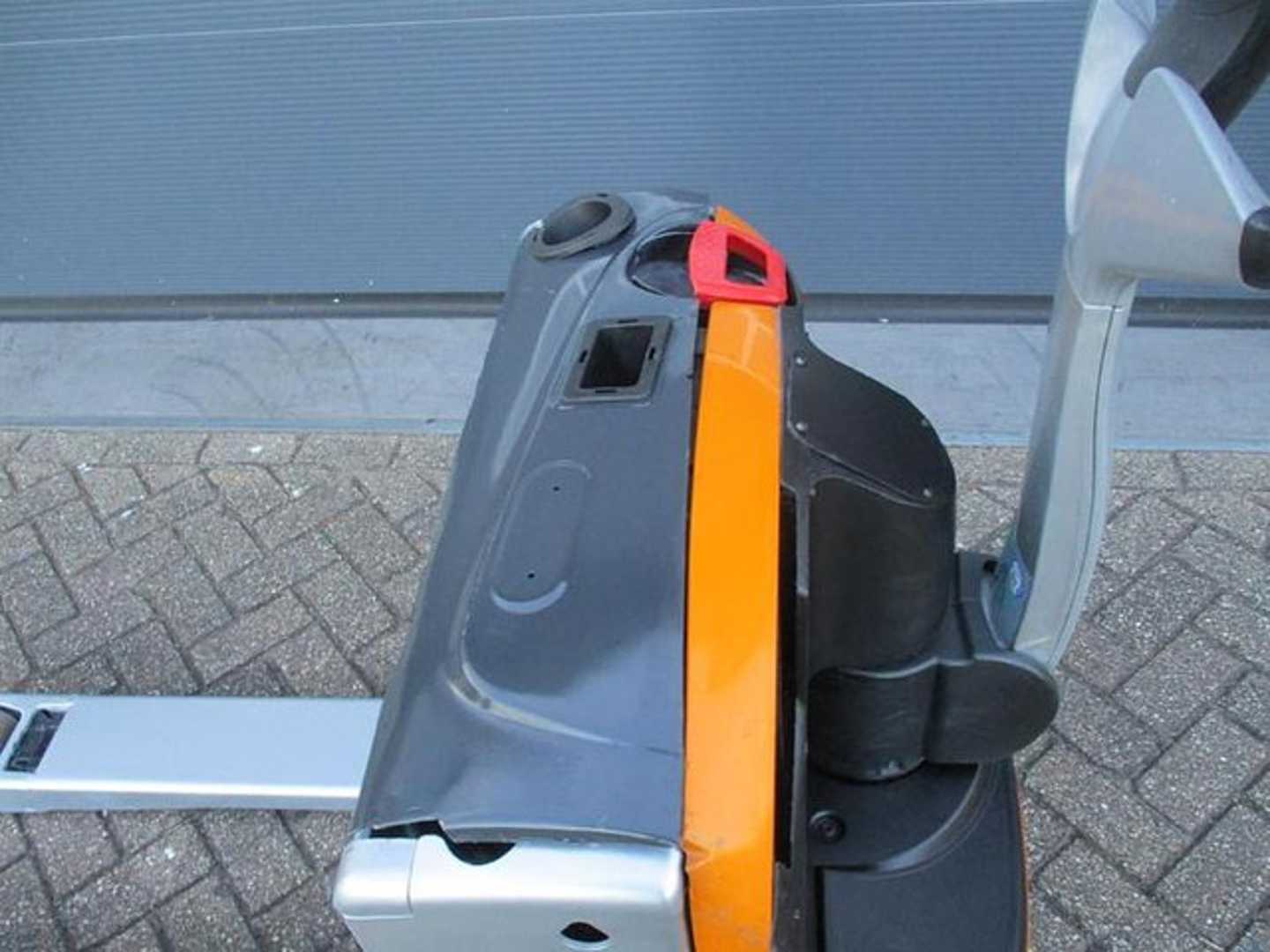 Used Forklift STILL EXU 16 Žemo kėlimo krautuvas su grąžulu (Image 6) Used Forklift STILL EXU 16 Žemo kėlimo krautuvas su grąžulu (Image 6)
