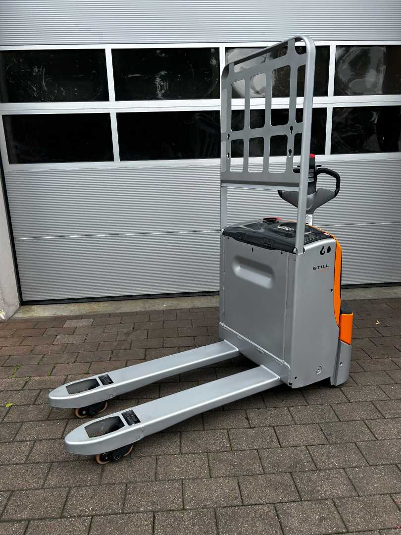 Used Forklift STILL EXU-18 Žemo kėlimo krautuvas su grąžulu (Image 1) Used Forklift STILL EXU-18 Žemo kėlimo krautuvas su grąžulu (Image 1)