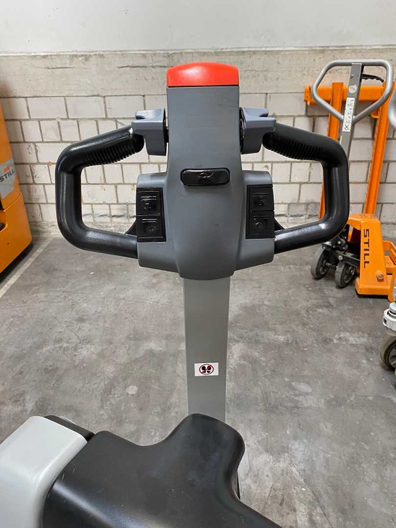 Used Forklift STILL ECH15 Žemo kėlimo krautuvas su grąžulu (Image 2) Used Forklift STILL ECH15 Žemo kėlimo krautuvas su grąžulu (Image 2)