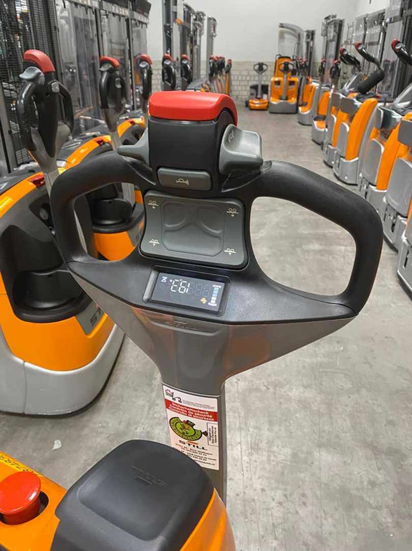 Used Forklift STILL EXH14_BATT.25 Žemo kėlimo krautuvas su grąžulu (Image 2) Used Forklift STILL EXH14_BATT.25 Žemo kėlimo krautuvas su grąžulu (Image 2)
