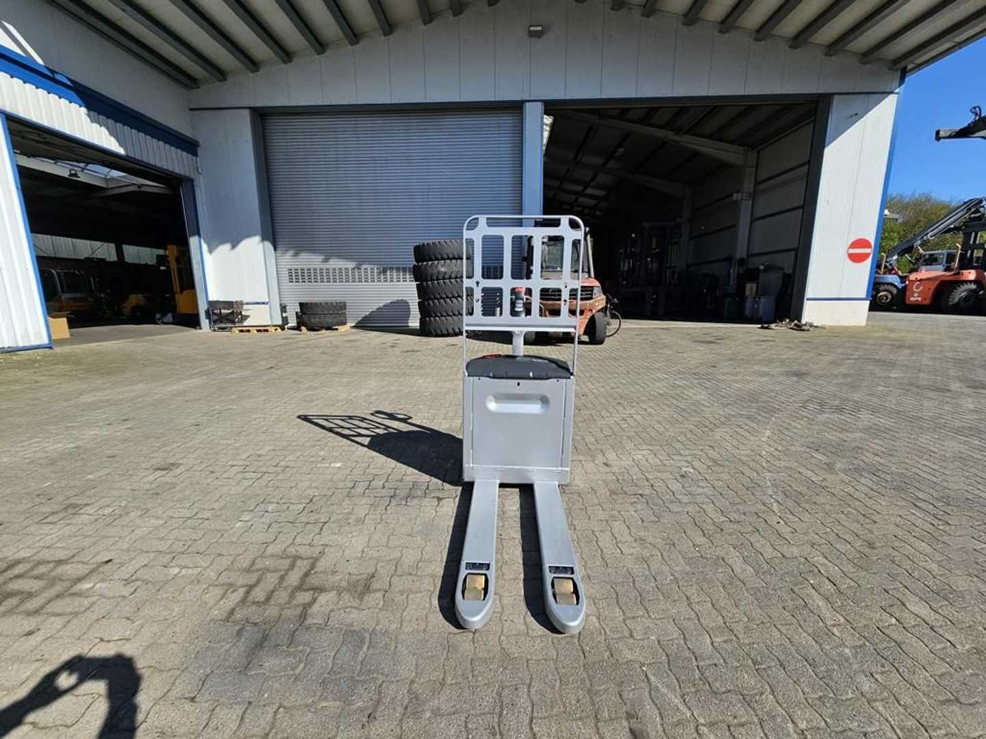 Used Forklift STILL EXU16 Žemo kėlimo krautuvas su grąžulu (Image 5)