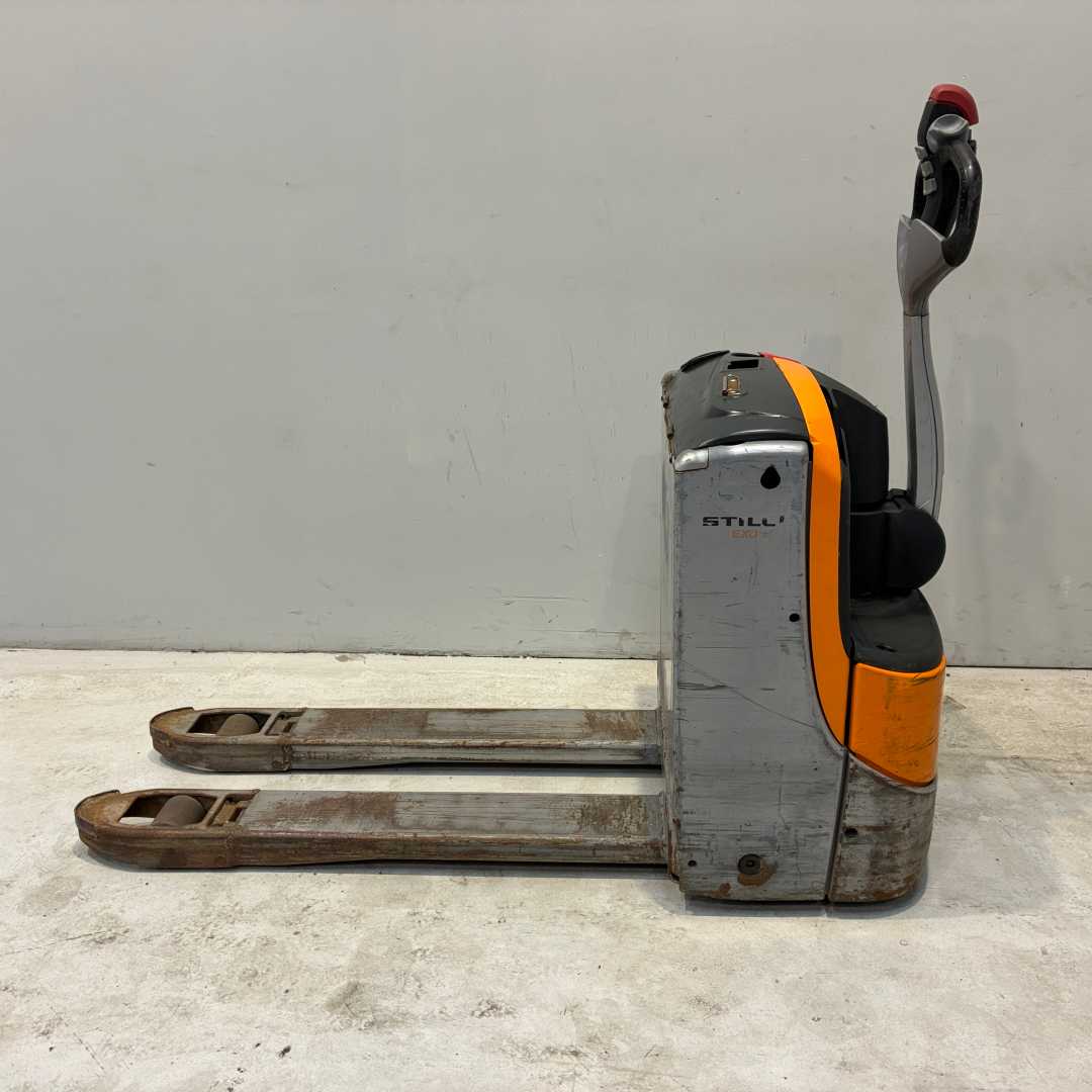 Used Forklift STILL EXU-16_ENGROS Žemo kėlimo krautuvas su grąžulu (Image 4) Used Forklift STILL EXU-16_ENGROS Žemo kėlimo krautuvas su grąžulu (Image 4)