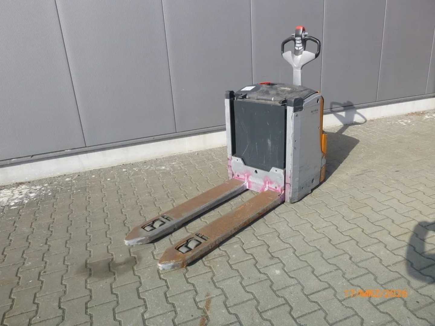 Used Forklift STILL EXU - H 20 Žemo kėlimo krautuvas su grąžulu (Image 6) Used Forklift STILL EXU - H 20 Žemo kėlimo krautuvas su grąžulu (Image 6)