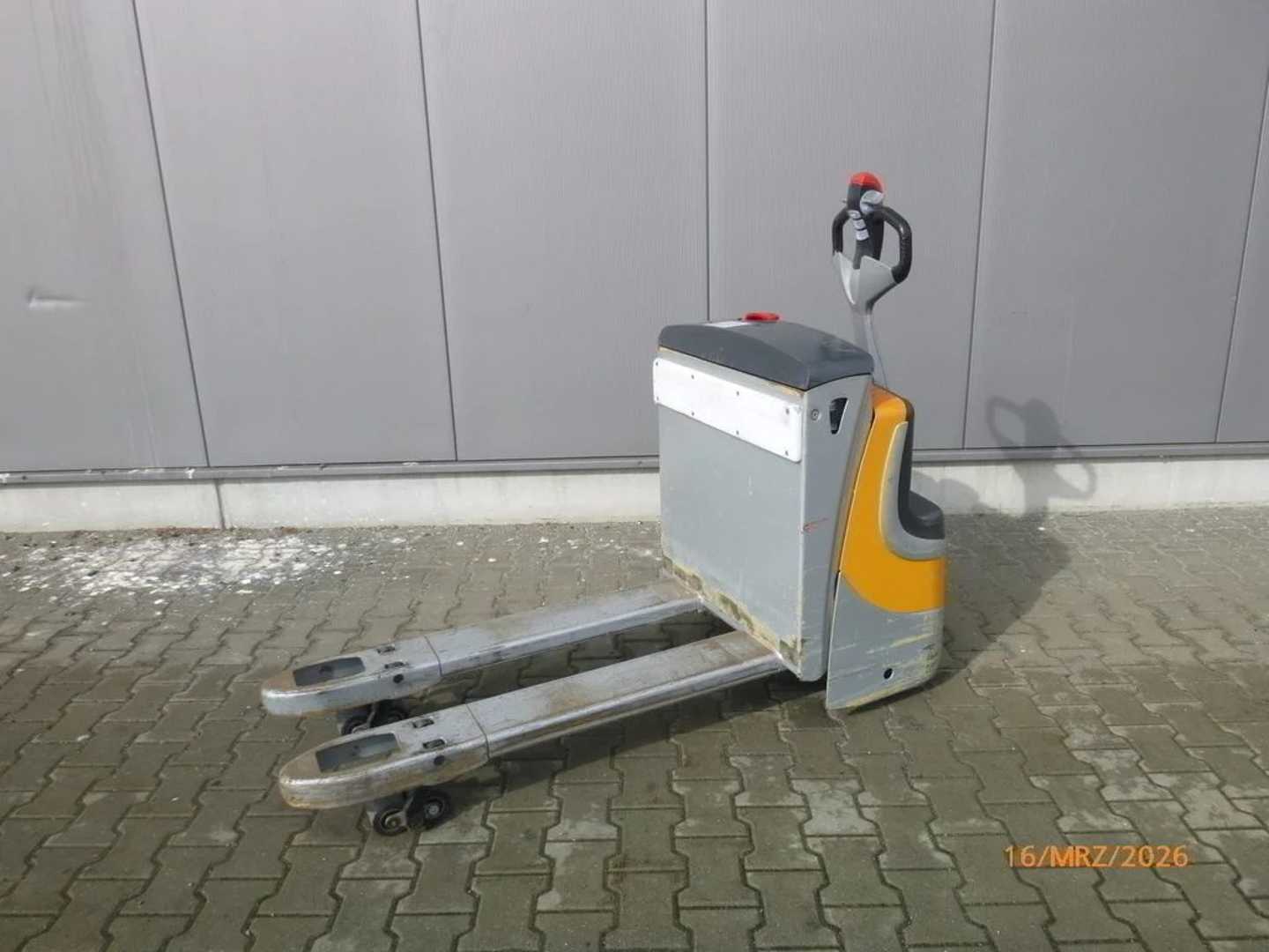 Used Forklift STILL EXU 18 Žemo kėlimo krautuvas su grąžulu (Image 1) Used Forklift STILL EXU 18 Žemo kėlimo krautuvas su grąžulu (Image 1)