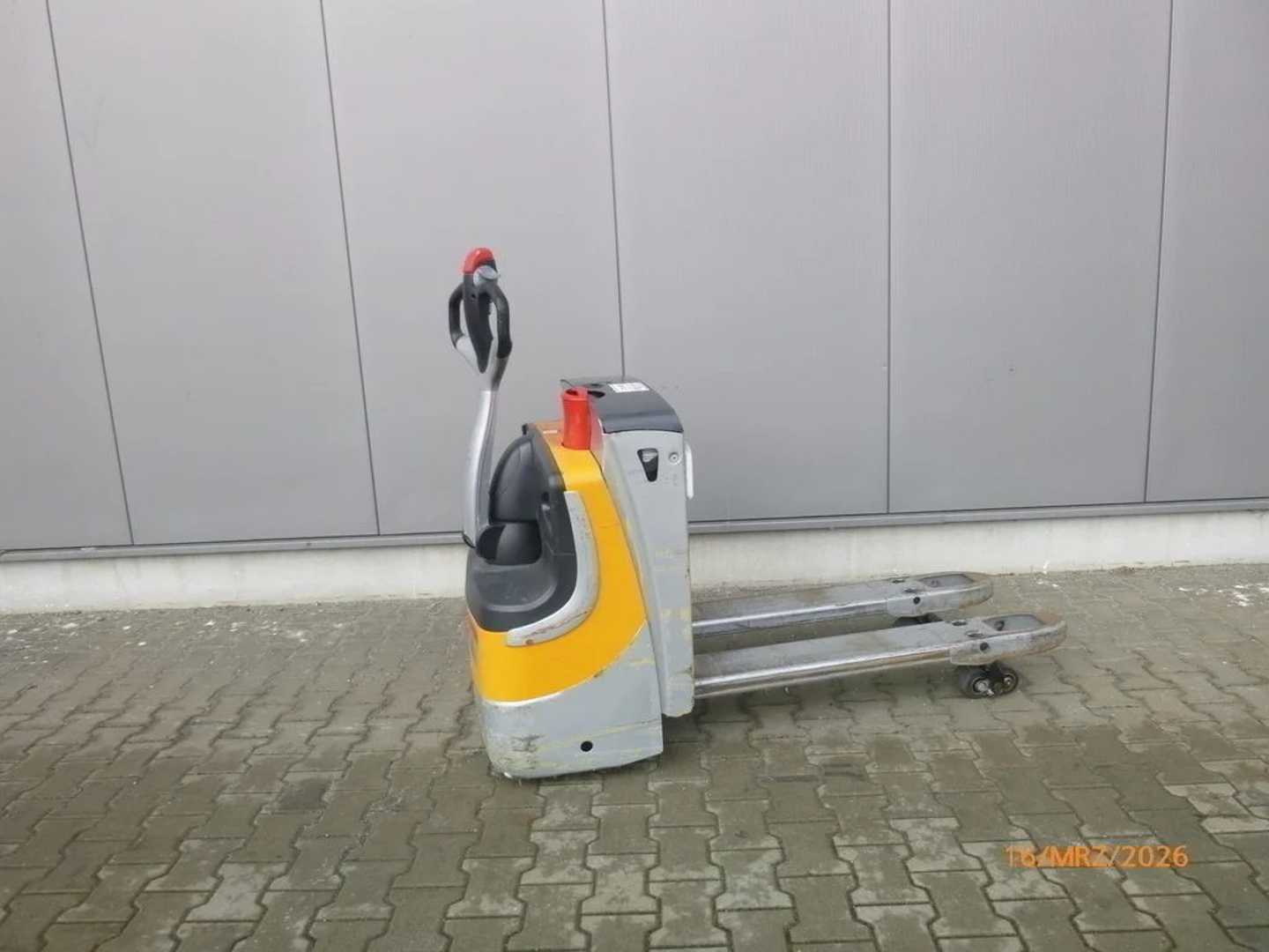 Used Forklift STILL EXU 18 Žemo kėlimo krautuvas su grąžulu (Image 2) Used Forklift STILL EXU 18 Žemo kėlimo krautuvas su grąžulu (Image 2)