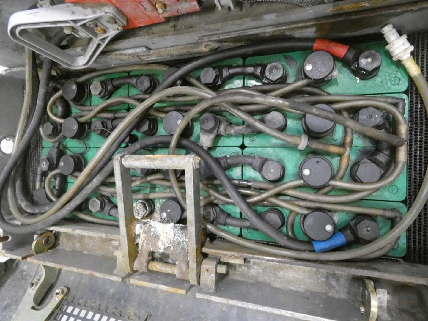 Used Forklift STILL EXU-S24/2400MM Žemo kėlimo krautuvas su grąžulu (Image 4)
