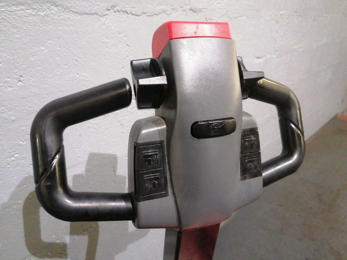 Used Forklift Hangcha CBD15-EM Žemo kėlimo krautuvas su grąžulu (Image 2)