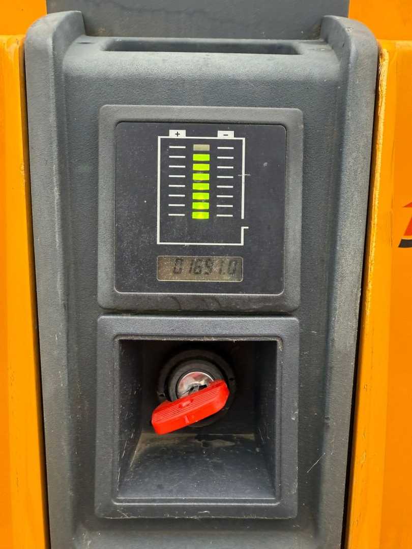 Used Forklift Jungheinrich EJE C 20 Baujahr 2010 Akku 2021 Mehrmals vorhanden Žemo kėlimo krautuvas su grąžulu (Image 6) Used Forklift Jungheinrich EJE C 20 Baujahr 2010 Akku 2021 Mehrmals vorhanden Žemo kėlimo krautuvas su grąžulu (Image 6)