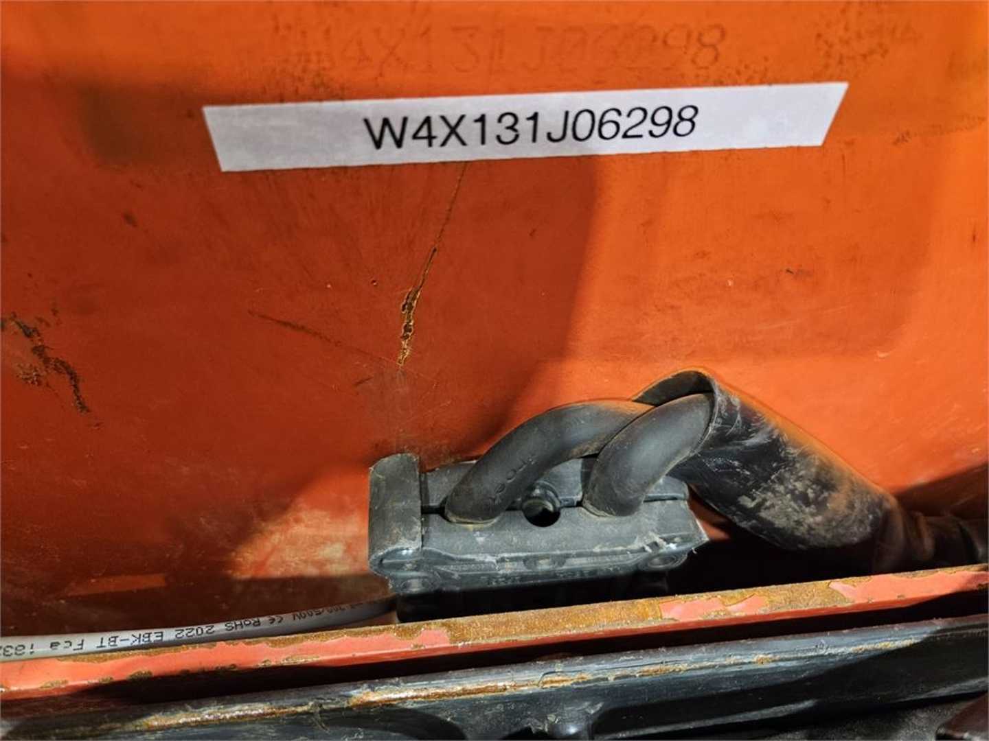 Used Forklift Linde T20AP Žemo kėlimo krautuvas su grąžulu (Image 5) Used Forklift Linde T20AP Žemo kėlimo krautuvas su grąžulu (Image 5)