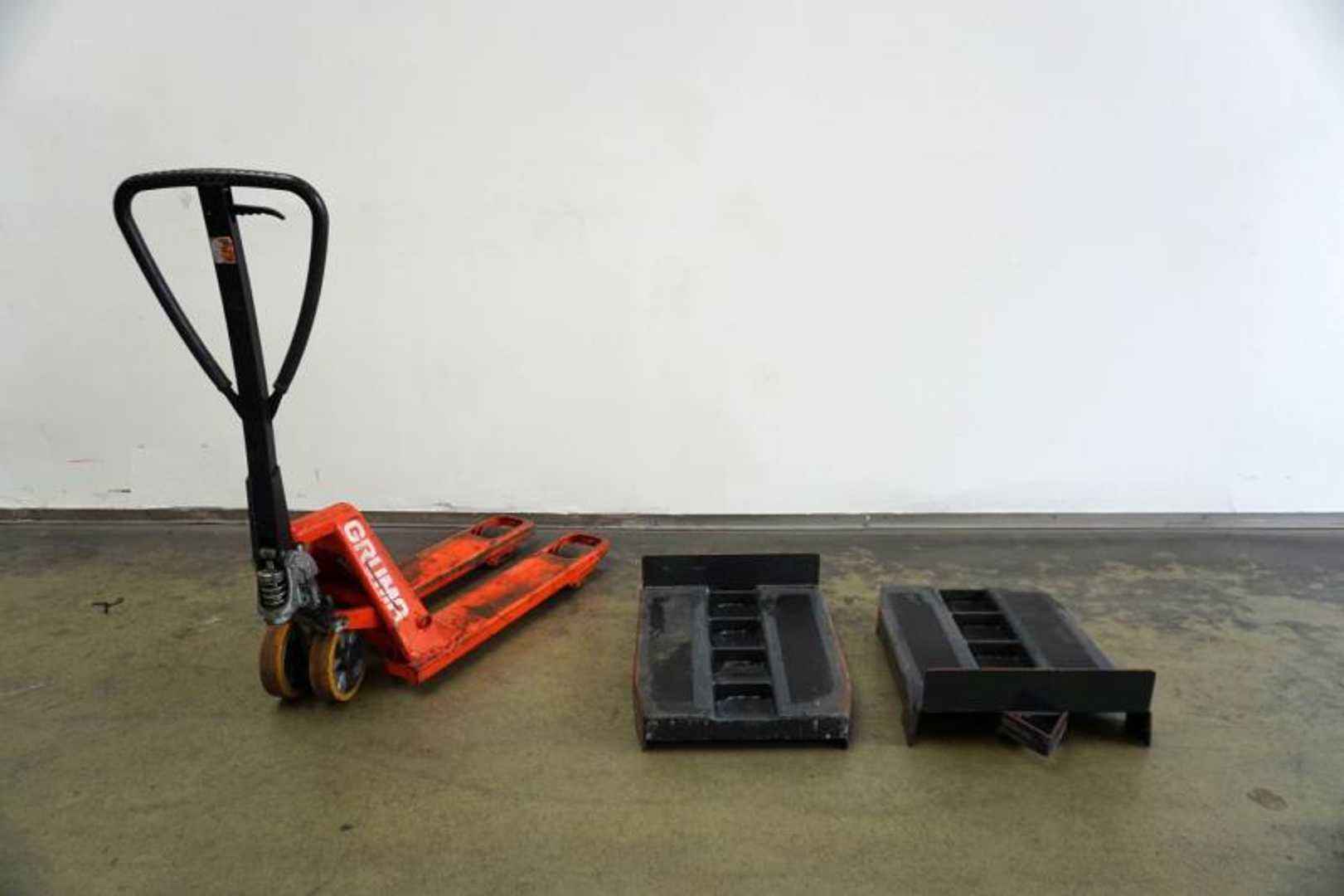 Used Forklift Linde M 23 Žemo kėlimo krautuvas su grąžulu (Image 1)