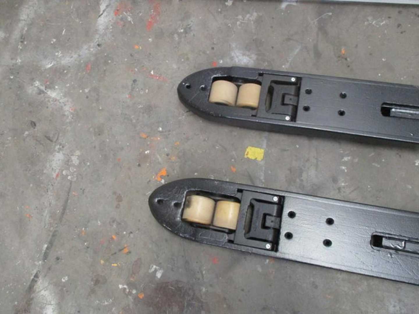 Used Forklift BT LPE200 Žemo kėlimo krautuvas su vairuotojo stovu (ar keleivio platforma) (Image 8) Used Forklift BT LPE200 Žemo kėlimo krautuvas su vairuotojo stovu (ar keleivio platforma) (Image 8)