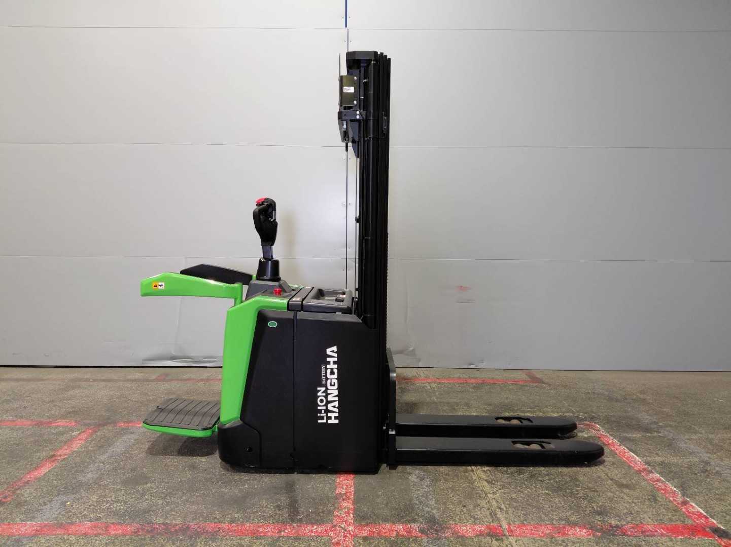 Used Forklift Hangcha CDD16-XT1S-SiL Žemo kėlimo krautuvas su vairuotojo stovu (ar keleivio platforma) (Image 4) Used Forklift Hangcha CDD16-XT1S-SiL Žemo kėlimo krautuvas su vairuotojo stovu (ar keleivio platforma) (Image 4)