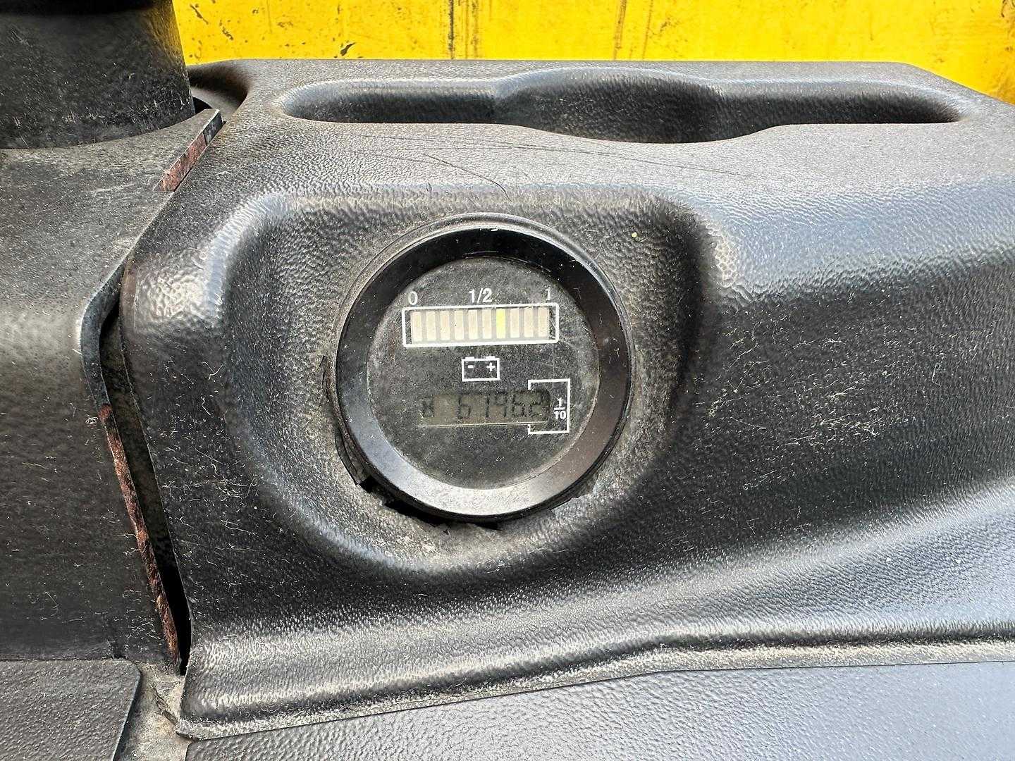 Used Forklift Hyster P2.0S Žemo kėlimo krautuvas su vairuotojo stovu (ar keleivio platforma) (Image 3) Used Forklift Hyster P2.0S Žemo kėlimo krautuvas su vairuotojo stovu (ar keleivio platforma) (Image 3)