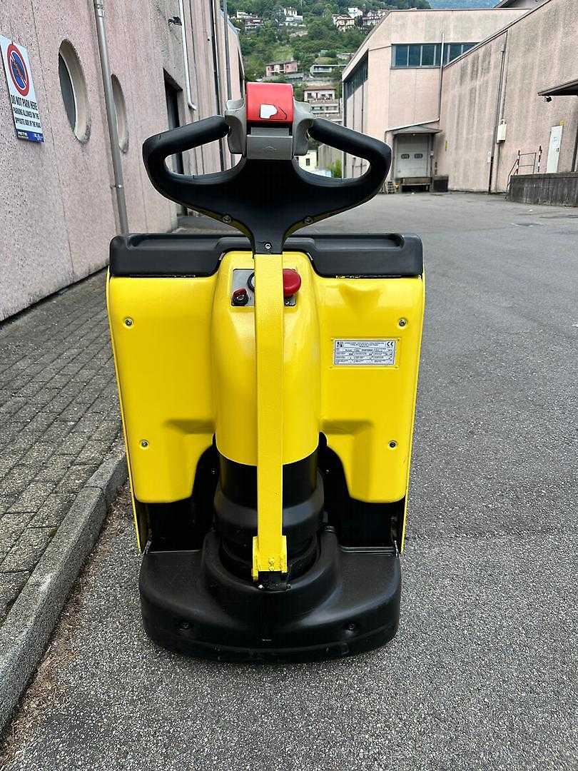 Used Forklift Hyster P2.0 AC Žemo kėlimo krautuvas su vairuotojo stovu (ar keleivio platforma) (Image 2) Used Forklift Hyster P2.0 AC Žemo kėlimo krautuvas su vairuotojo stovu (ar keleivio platforma) (Image 2)