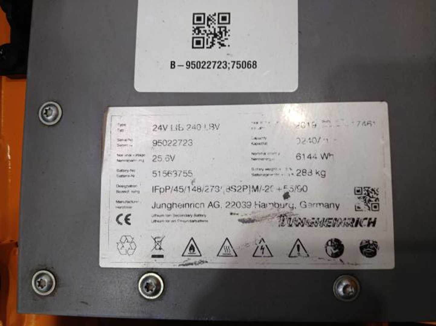 Used Forklift Jungheinrich ERE 225 Li KP 17 115 51 Žemo kėlimo krautuvas su vairuotojo stovu (ar keleivio platforma) (Image 6) Used Forklift Jungheinrich ERE 225 Li KP 17 115 51 Žemo kėlimo krautuvas su vairuotojo stovu (ar keleivio platforma) (Image 6)