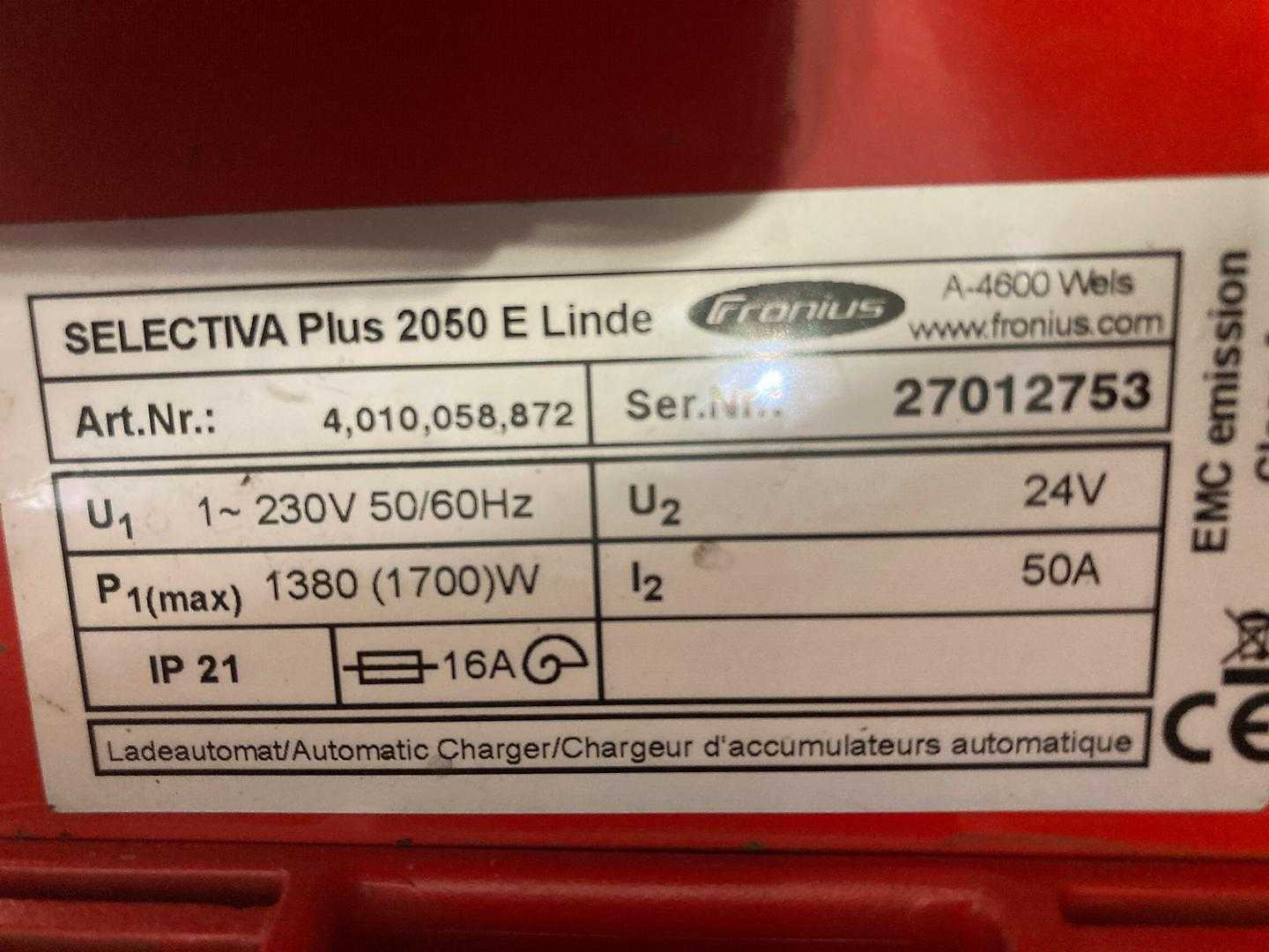 Used Forklift Linde T20SP/131 Žemo kėlimo krautuvas su vairuotojo stovu (ar keleivio platforma) (Image 7) Used Forklift Linde T20SP/131 Žemo kėlimo krautuvas su vairuotojo stovu (ar keleivio platforma) (Image 7)