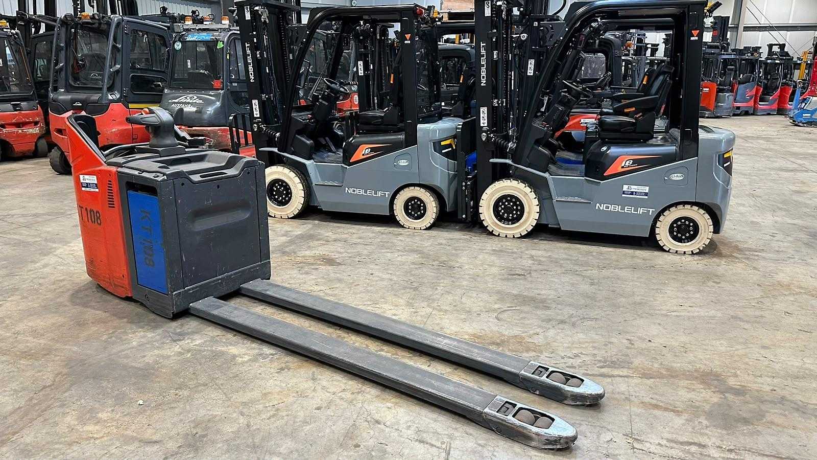 Used Forklift Linde T 20 SP Žemo kėlimo krautuvas su vairuotojo stovu (ar keleivio platforma) (Image 5)