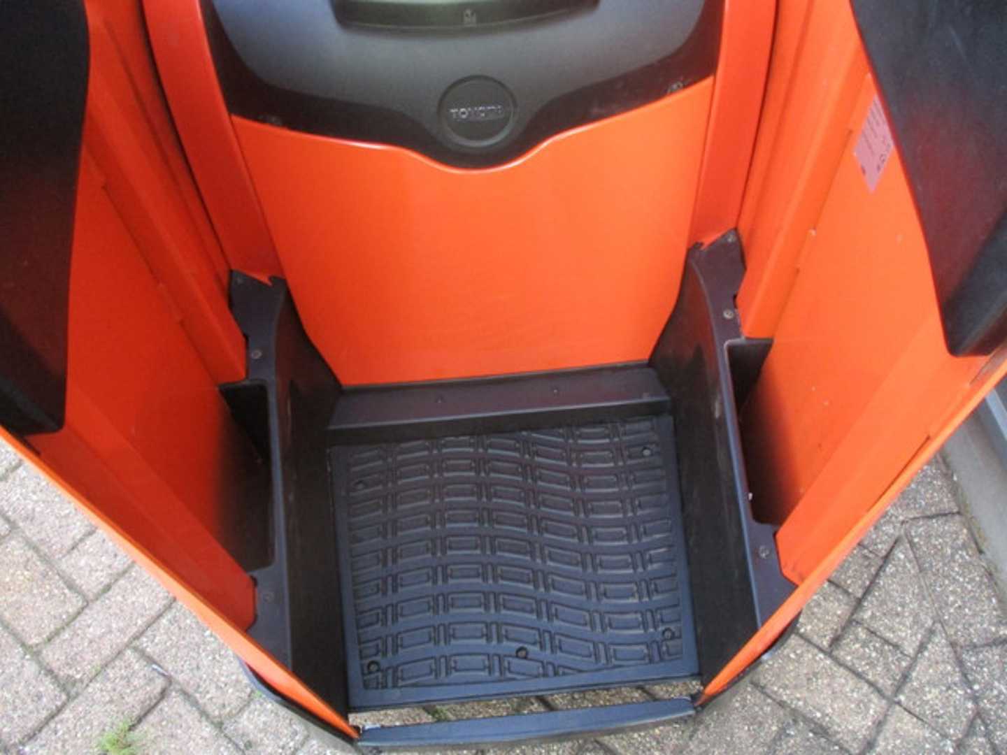Used Forklift Toyota LPE250 Žemo kėlimo krautuvas su vairuotojo stovu (ar keleivio platforma) (Image 4)
