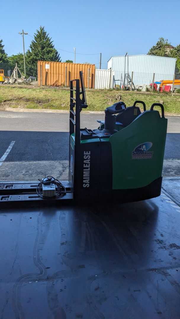 Used Forklift Cesab transpalette conducteur porté debout Žemo kėlimo krautuvas su vairuotojo sėdyne (Image 1) Used Forklift Cesab transpalette conducteur porté debout Žemo kėlimo krautuvas su vairuotojo sėdyne (Image 1)