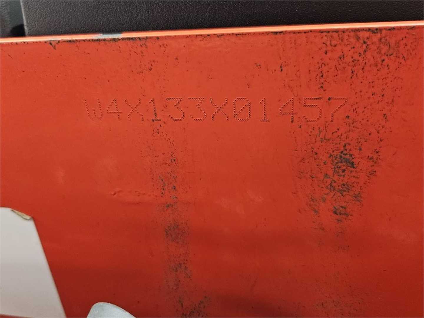 Used Forklift Linde L12AP Žemo kėlimo krautuvas su vairuotojo sėdyne (Image 5) Used Forklift Linde L12AP Žemo kėlimo krautuvas su vairuotojo sėdyne (Image 5)