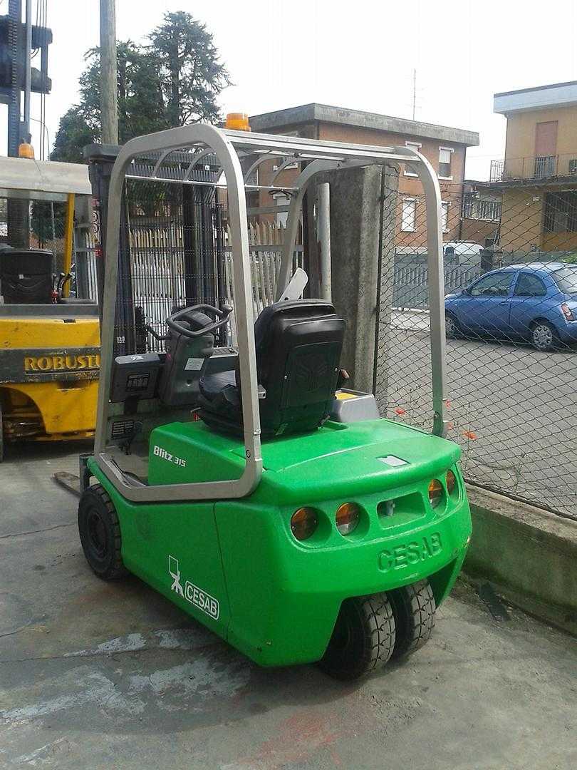 Used Forklift Cesab BLITZ315 3 riteņu dakšu iekrāvējs (Image 1) Used Forklift Cesab BLITZ315 3 riteņu dakšu iekrāvējs (Image 1)