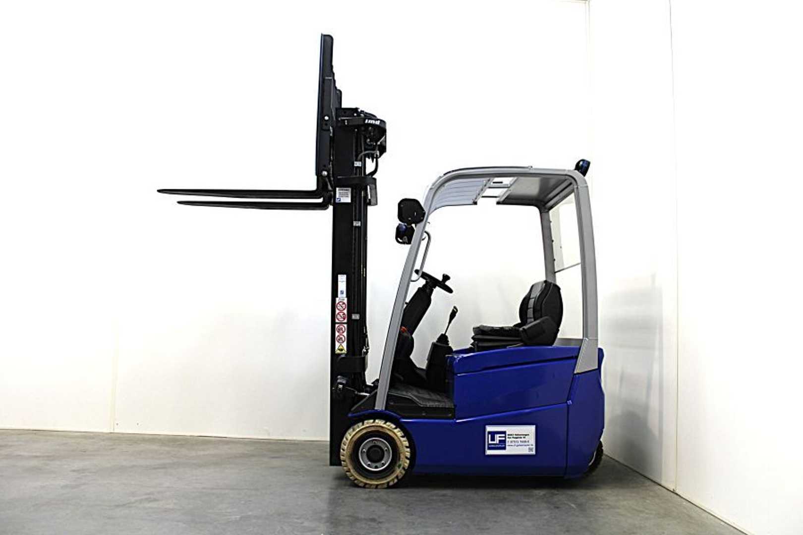 Used Forklift Cesab B 316 3 riteņu dakšu iekrāvējs (Image 7) Used Forklift Cesab B 316 3 riteņu dakšu iekrāvējs (Image 7)