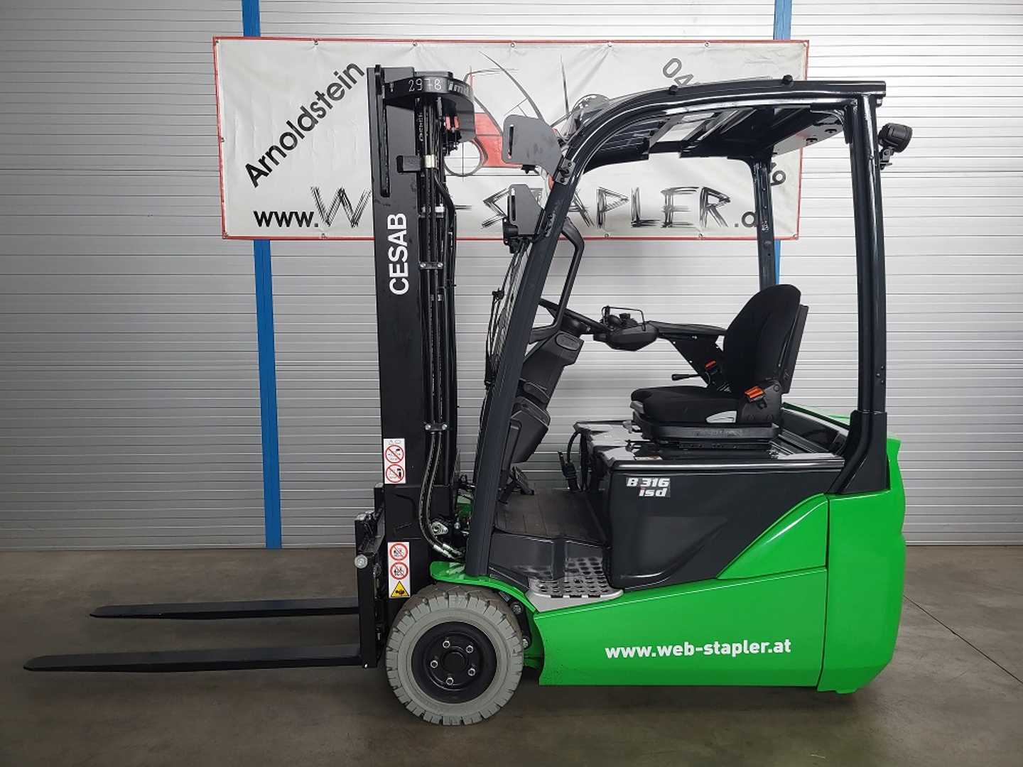 Used Forklift Cesab B316II 3 riteņu dakšu iekrāvējs (Image 1) Used Forklift Cesab B316II 3 riteņu dakšu iekrāvējs (Image 1)