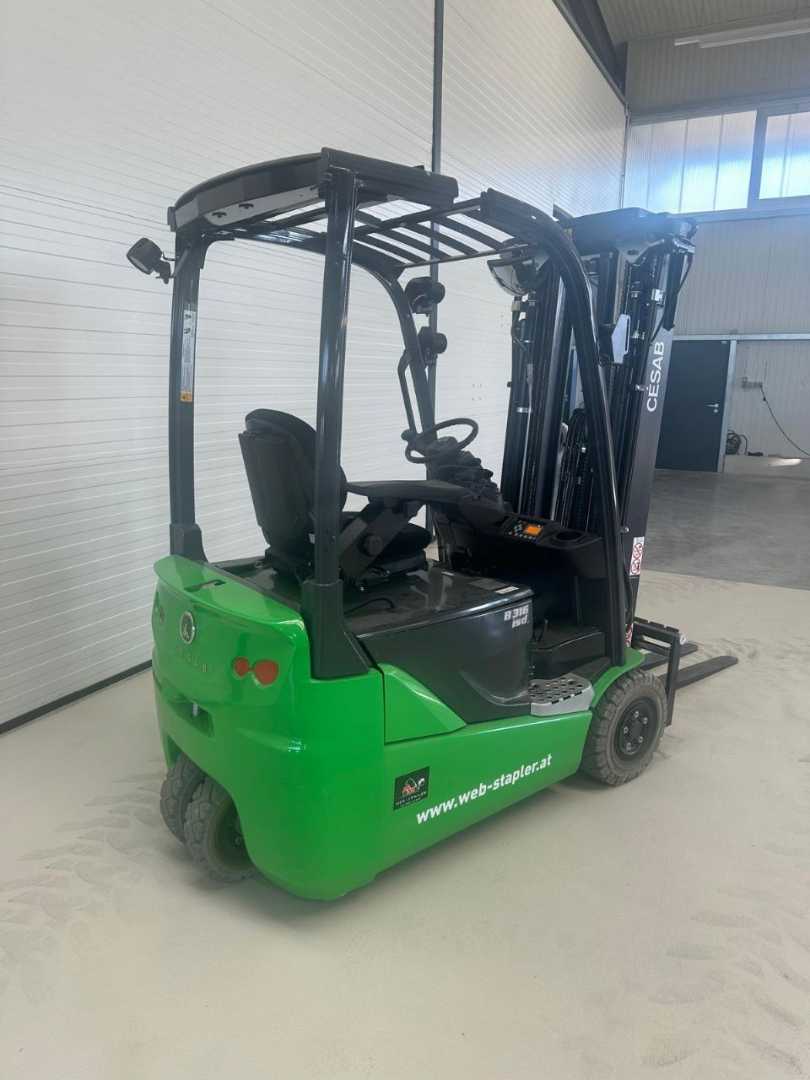 Used Forklift Cesab B316II 3 riteņu dakšu iekrāvējs (Image 7) Used Forklift Cesab B316II 3 riteņu dakšu iekrāvējs (Image 7)