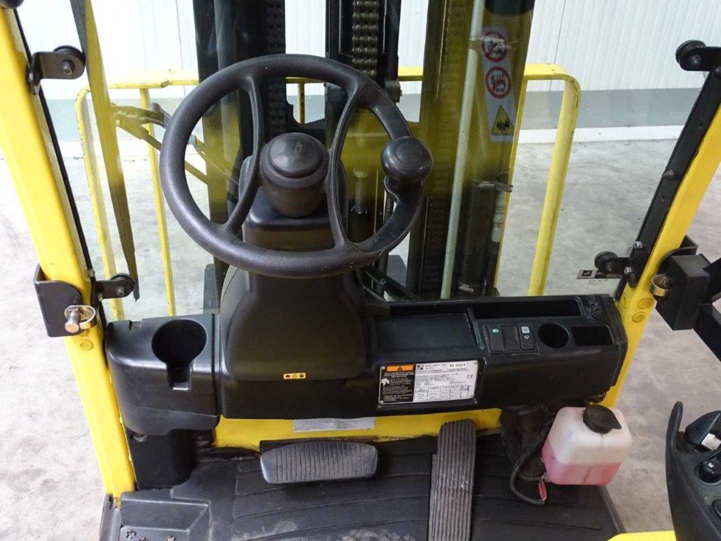 Used Forklift Hyster J2.0XNT 3 riteņu dakšu iekrāvējs (Image 8)
