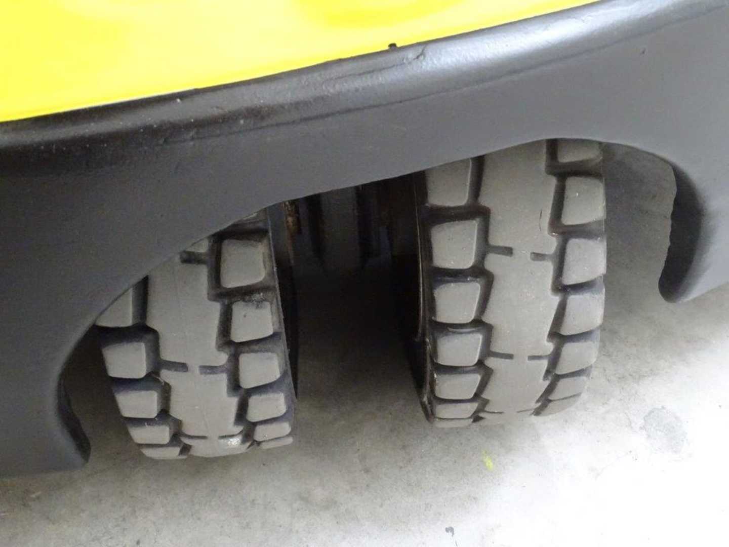 Used Forklift Hyster J2.0XNT 3 riteņu dakšu iekrāvējs (Image 11)