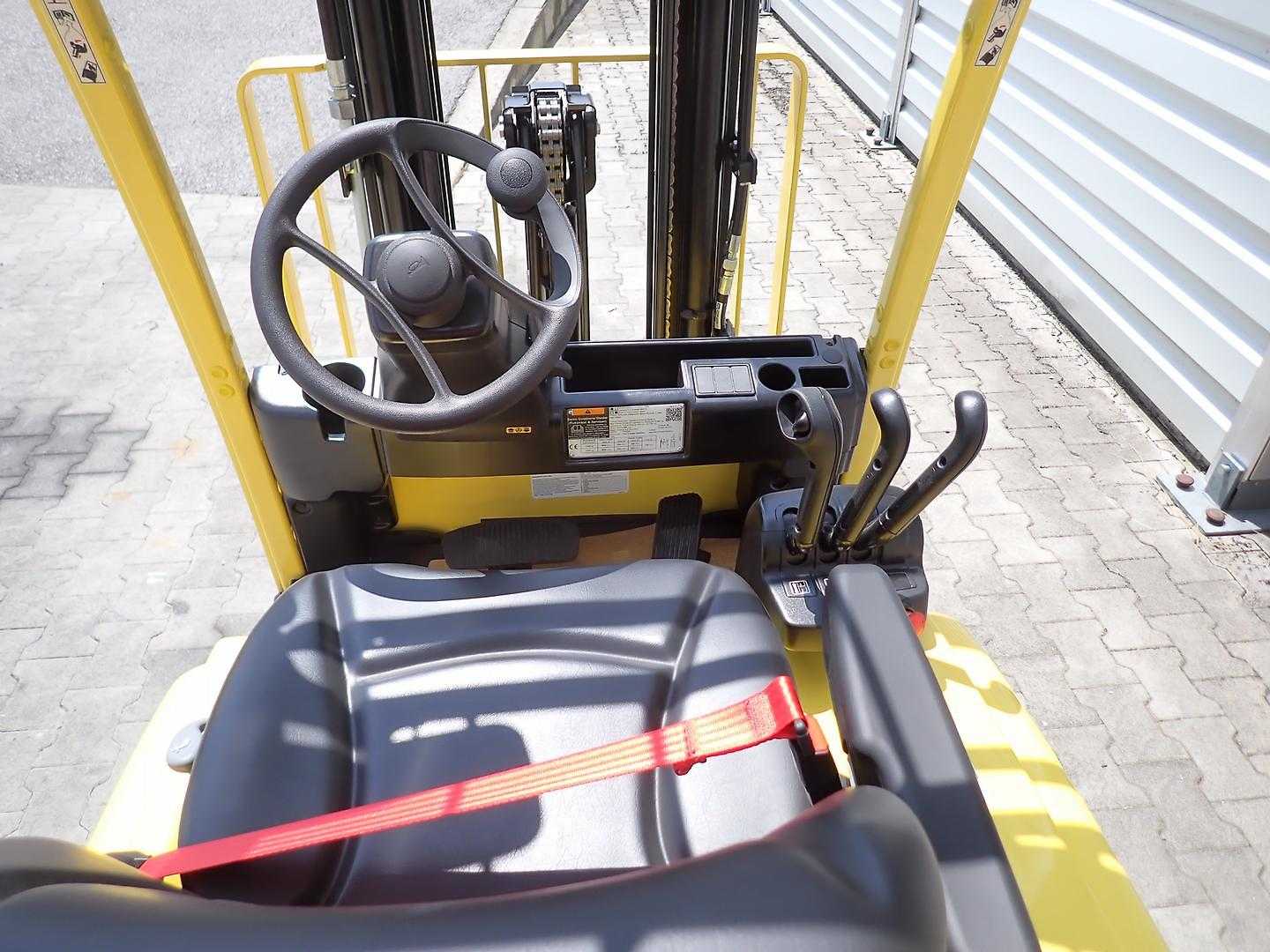 Used Forklift Hyster J1.5XNT 3 riteņu dakšu iekrāvējs (Image 5)