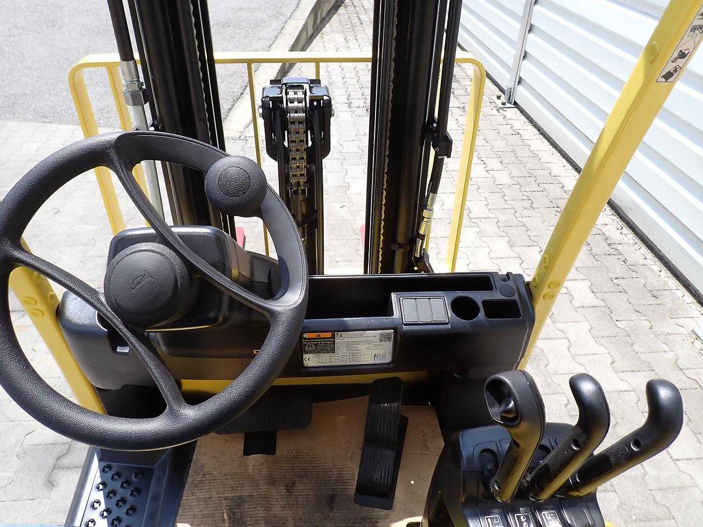 Used Forklift Hyster J1.5XNT 3 riteņu dakšu iekrāvējs (Image 6)