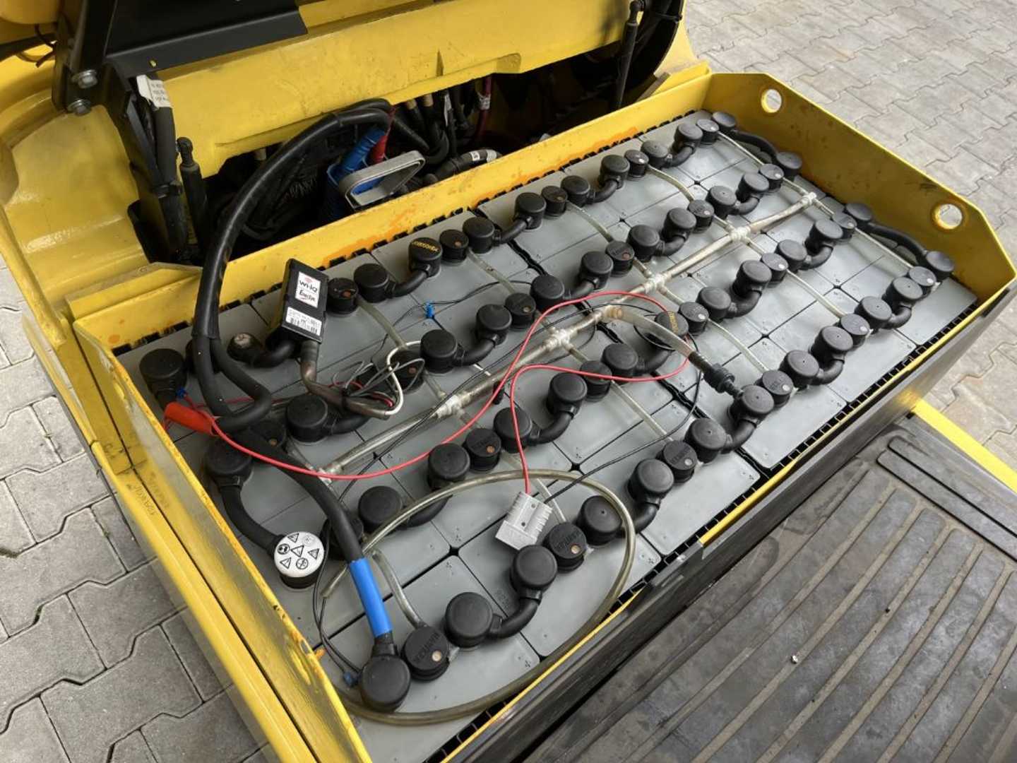 Used Forklift Hyster J1.60XMT 3 riteņu dakšu iekrāvējs (Image 6) Used Forklift Hyster J1.60XMT 3 riteņu dakšu iekrāvējs (Image 6)