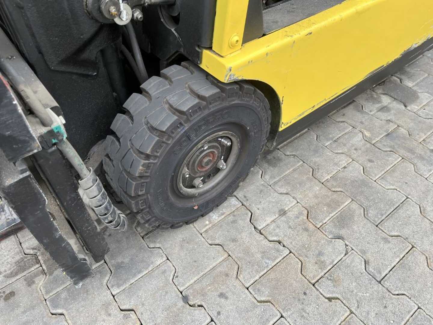 Used Forklift Hyster J1.60XMT 3 riteņu dakšu iekrāvējs (Image 9) Used Forklift Hyster J1.60XMT 3 riteņu dakšu iekrāvējs (Image 9)