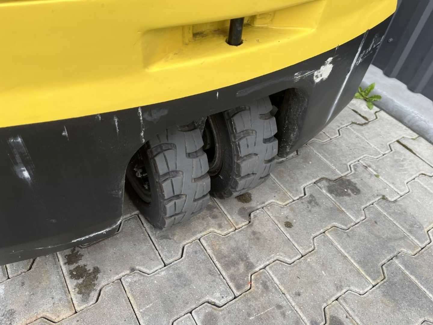 Used Forklift Hyster J1.60XMT 3 riteņu dakšu iekrāvējs (Image 10) Used Forklift Hyster J1.60XMT 3 riteņu dakšu iekrāvējs (Image 10)