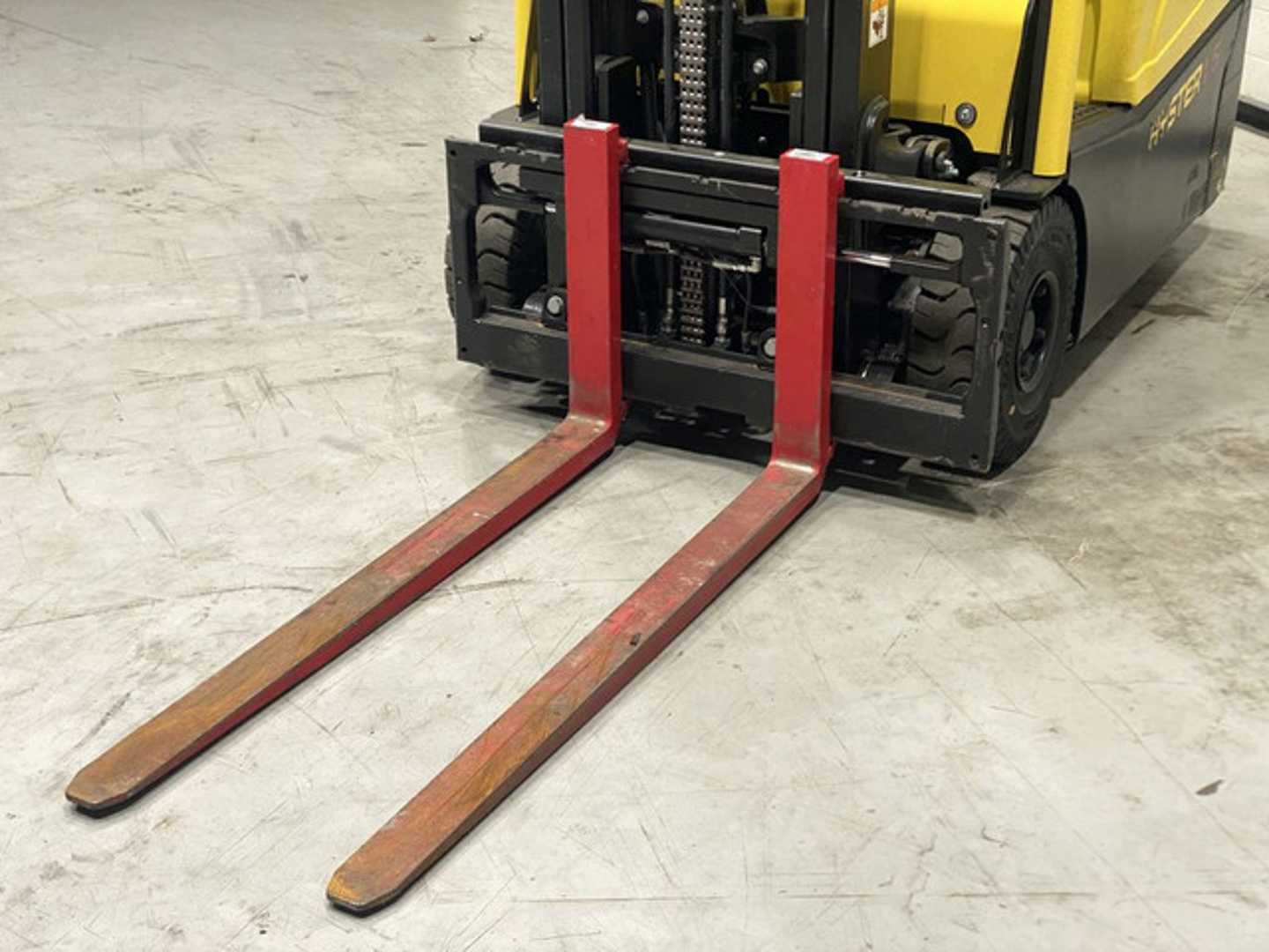 Used Forklift Hyster J1.5XNT 3 riteņu dakšu iekrāvējs (Image 7)