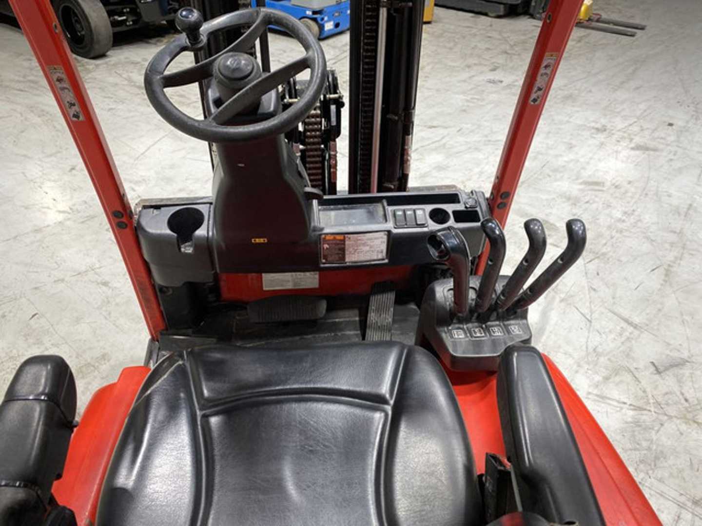 Used Forklift Hyster J2.0XNT 3 riteņu dakšu iekrāvējs (Image 8)