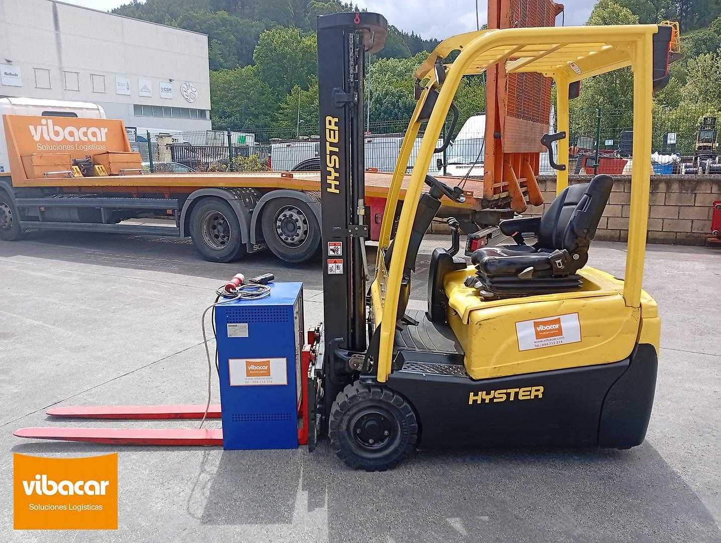 Used Forklift Hyster J1.5XNT SWB 3 riteņu dakšu iekrāvējs (Image 1) Used Forklift Hyster J1.5XNT SWB 3 riteņu dakšu iekrāvējs (Image 1)
