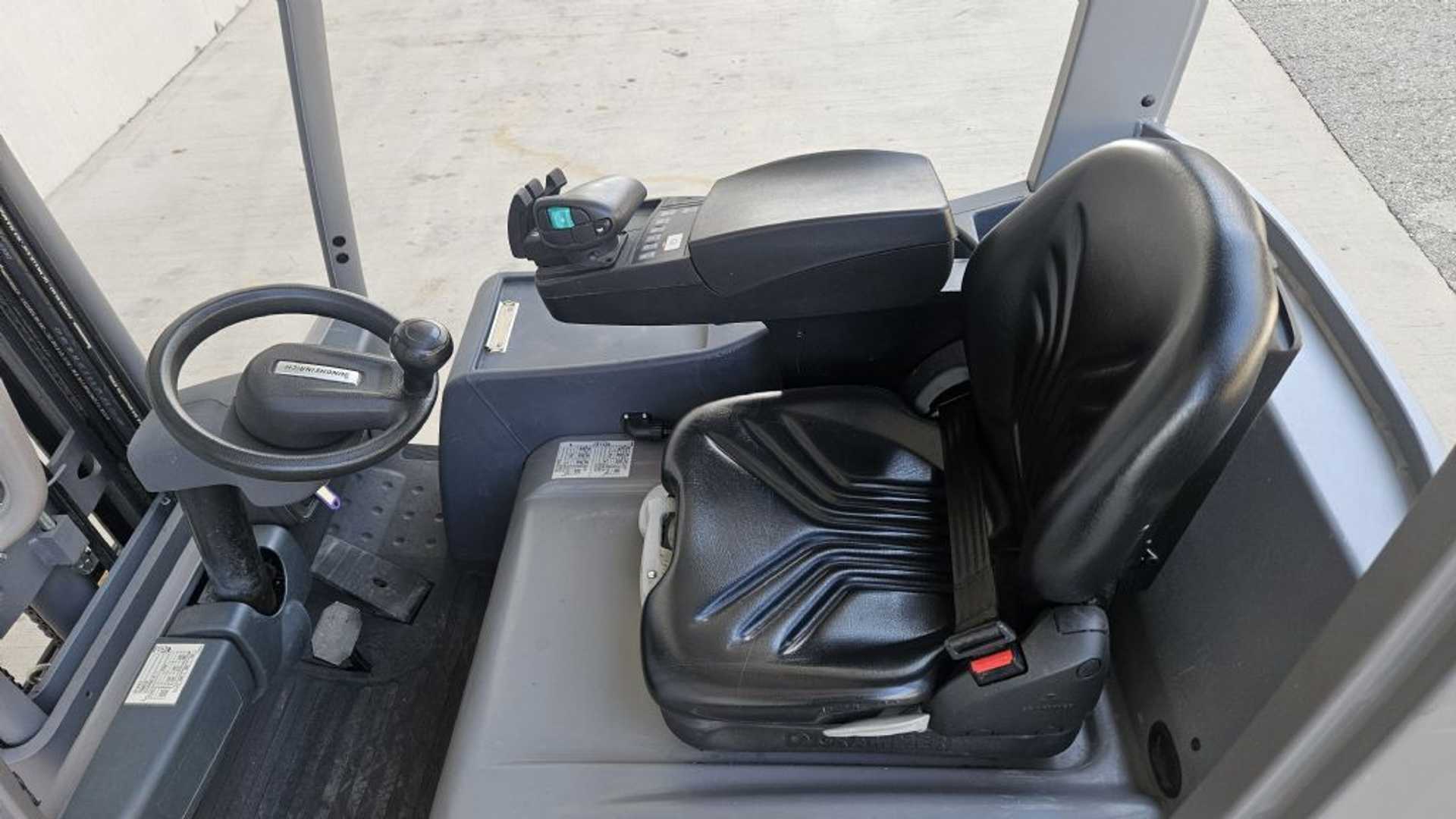 Used Forklift Jungheinrich EFG 216k 3 riteņu dakšu iekrāvējs (Image 7) Used Forklift Jungheinrich EFG 216k 3 riteņu dakšu iekrāvējs (Image 7)