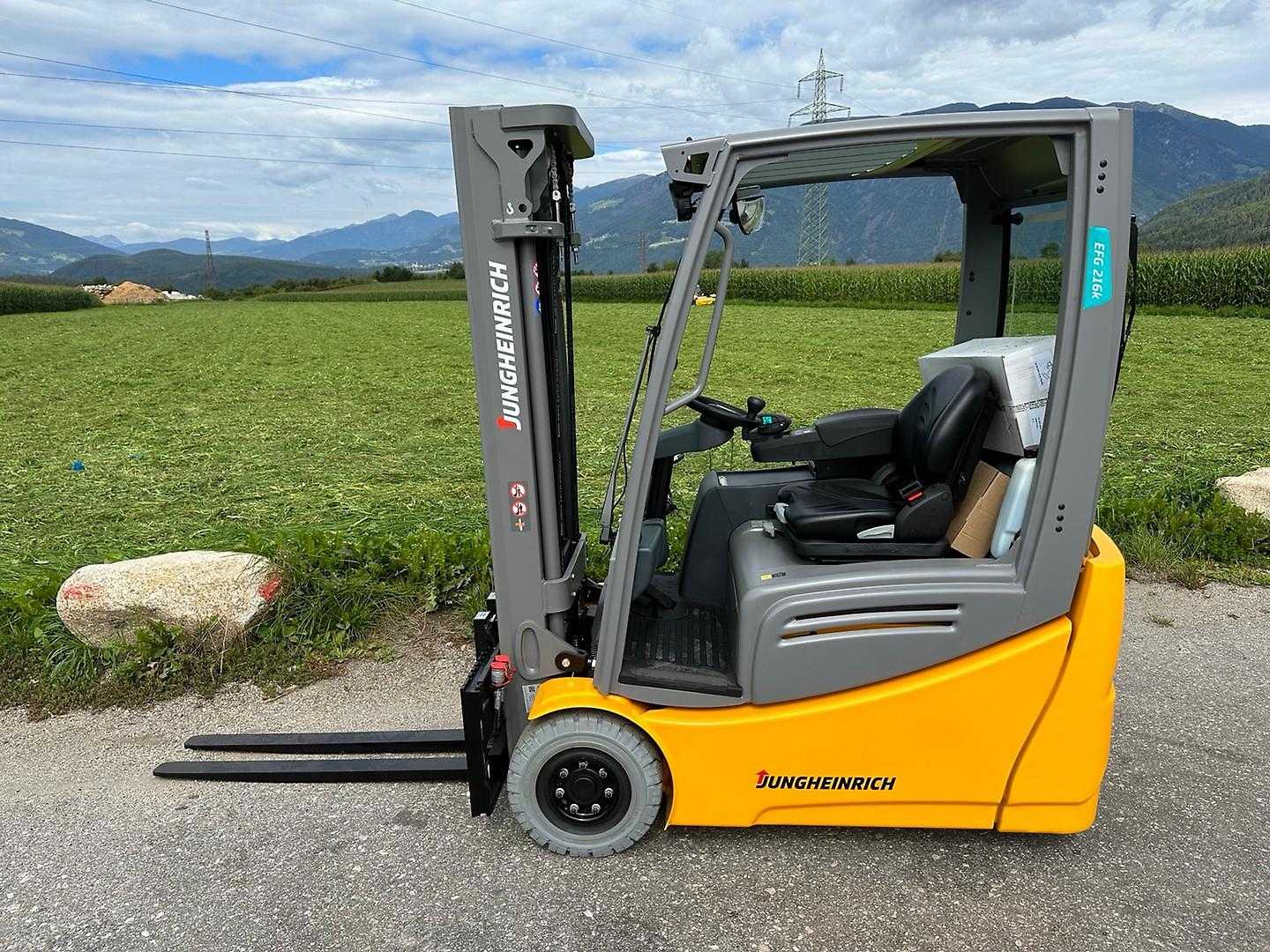 Used Forklift Jungheinrich EFG 216k - NEU * NEW 3 riteņu dakšu iekrāvējs (Image 2) Used Forklift Jungheinrich EFG 216k - NEU * NEW 3 riteņu dakšu iekrāvējs (Image 2)