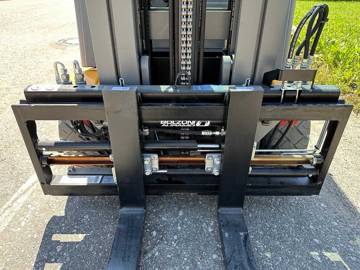 Used Forklift Jungheinrich EFG 220 - 550DZ *NEU*NEW* 3 riteņu dakšu iekrāvējs (Image 4) Used Forklift Jungheinrich EFG 220 - 550DZ *NEU*NEW* 3 riteņu dakšu iekrāvējs (Image 4)
