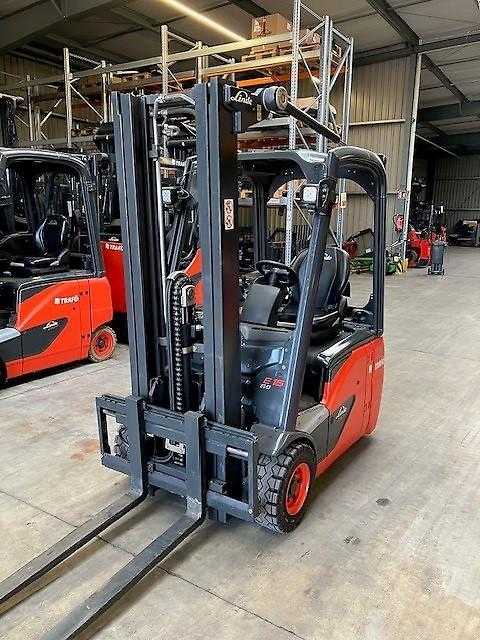 Used Forklift Linde E16C 3 riteņu dakšu iekrāvējs (Image 9) Used Forklift Linde E16C 3 riteņu dakšu iekrāvējs (Image 9)