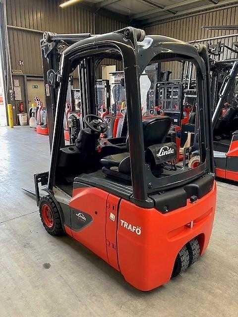 Used Forklift Linde E16C 3 riteņu dakšu iekrāvējs (Image 10) Used Forklift Linde E16C 3 riteņu dakšu iekrāvējs (Image 10)