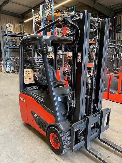 Used Forklift Linde E16C 3 riteņu dakšu iekrāvējs (Image 8) Used Forklift Linde E16C 3 riteņu dakšu iekrāvējs (Image 8)