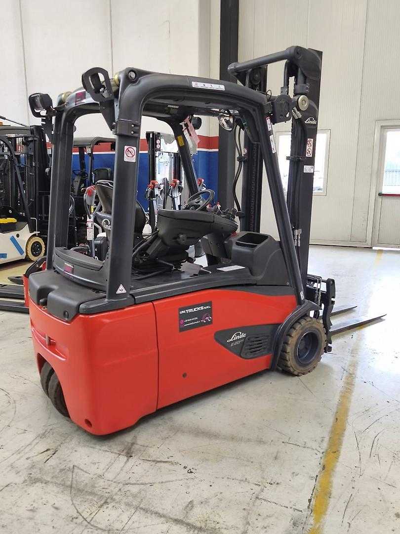 Used Forklift Linde E20L-02 3 riteņu dakšu iekrāvējs (Image 4)