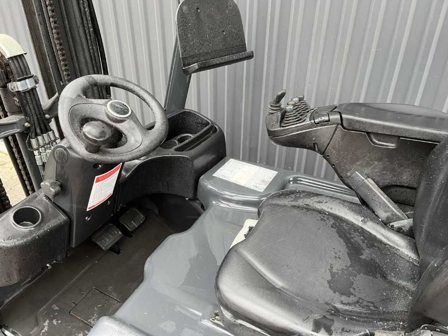 Used Forklift Linde E20L-02 3 riteņu dakšu iekrāvējs (Image 9)