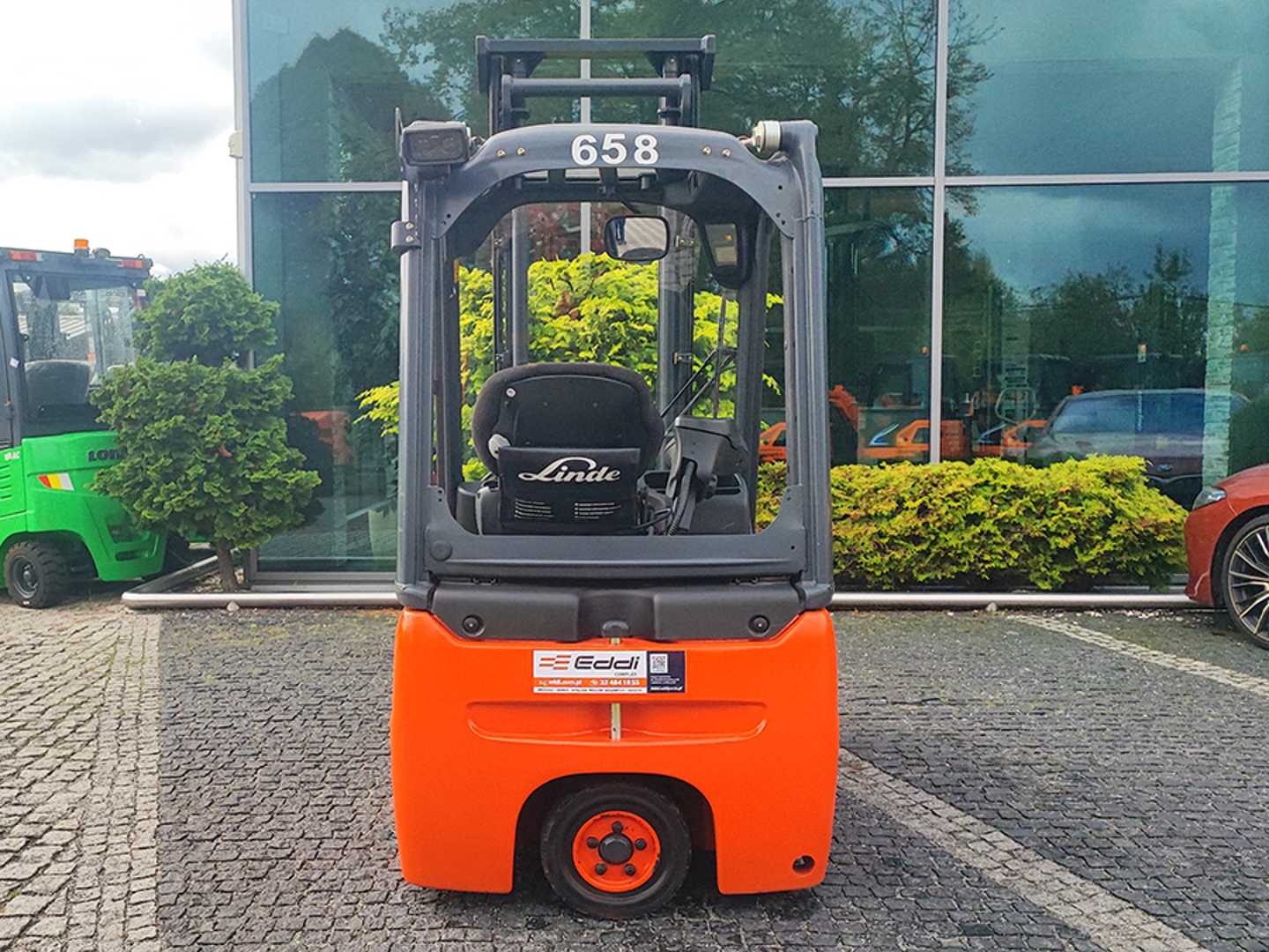 Used Forklift Linde E16C-02 3 riteņu dakšu iekrāvējs (Image 6) Used Forklift Linde E16C-02 3 riteņu dakšu iekrāvējs (Image 6)