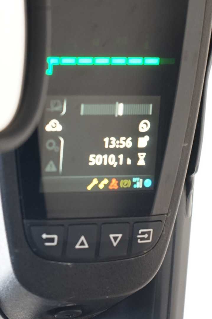 Used Forklift Linde E 18 L EVO 386-02 3 riteņu dakšu iekrāvējs (Image 7) Used Forklift Linde E 18 L EVO 386-02 3 riteņu dakšu iekrāvējs (Image 7)