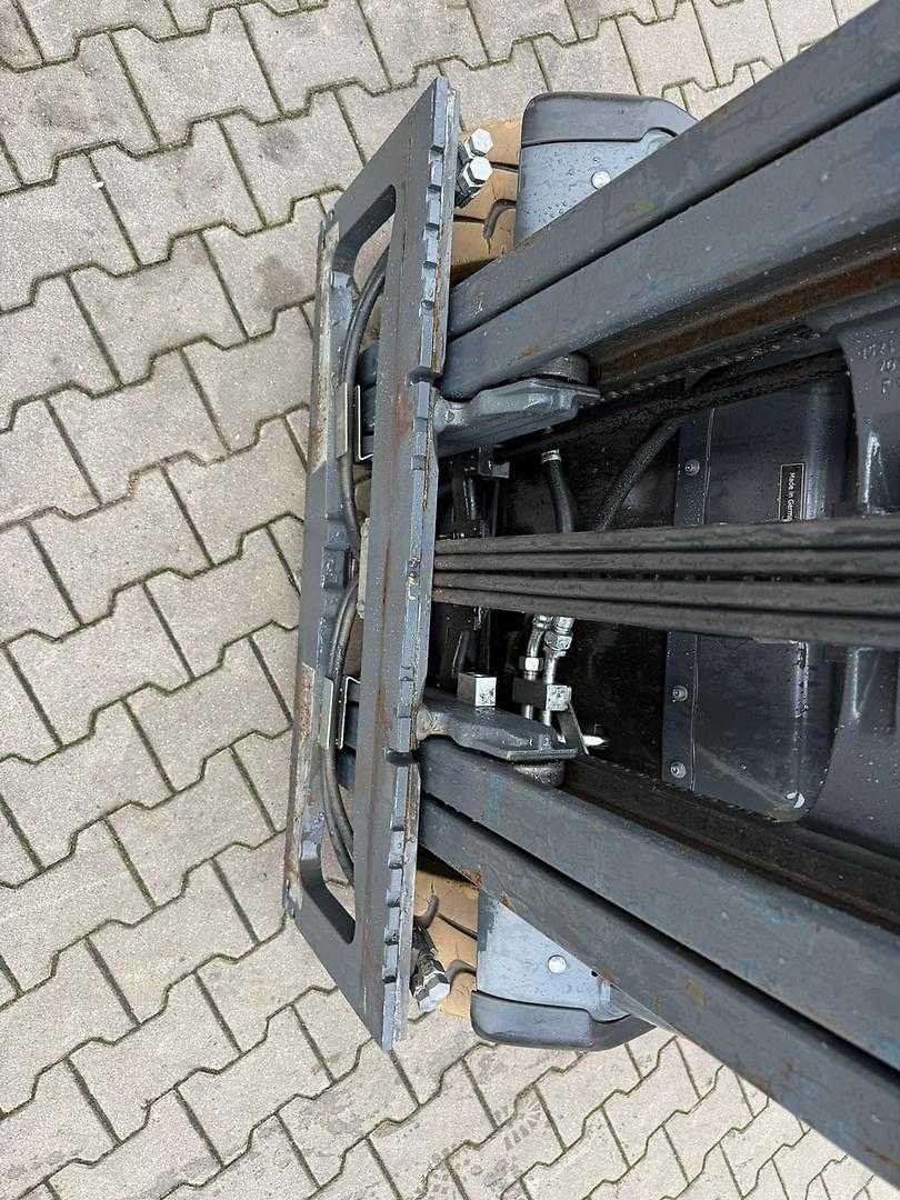 Used Forklift Linde E 20 L 3 riteņu dakšu iekrāvējs (Image 3) Used Forklift Linde E 20 L 3 riteņu dakšu iekrāvējs (Image 3)